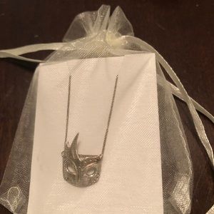 Sterling silver 16 inch necklace with pendant.